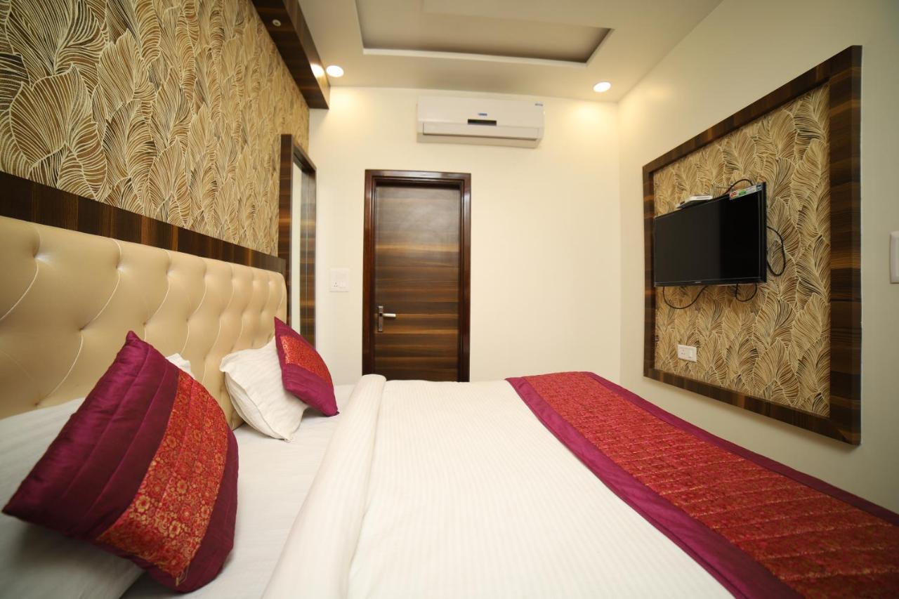 Om Sai B&B Amritsar Exterior photo