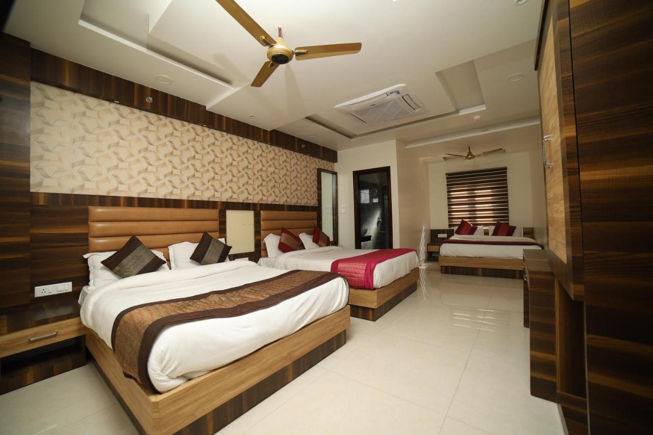Om Sai B&B Amritsar Exterior photo